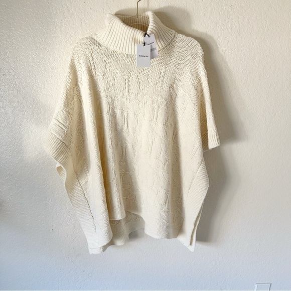NEW Coach Signature Knit Poncho size S - Picture 3 of 10